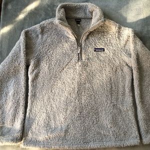 Patagonia women’s 3/4 zip grey fleece pullover